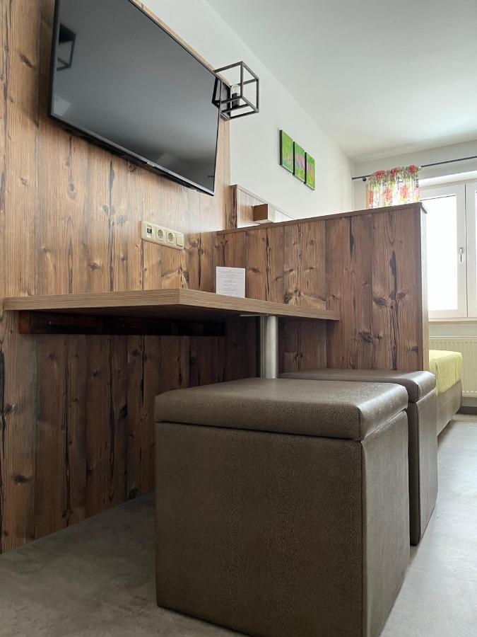 Hofmann'S Apartements & Ferienwohnungen Oberdachstetten Ngoại thất bức ảnh