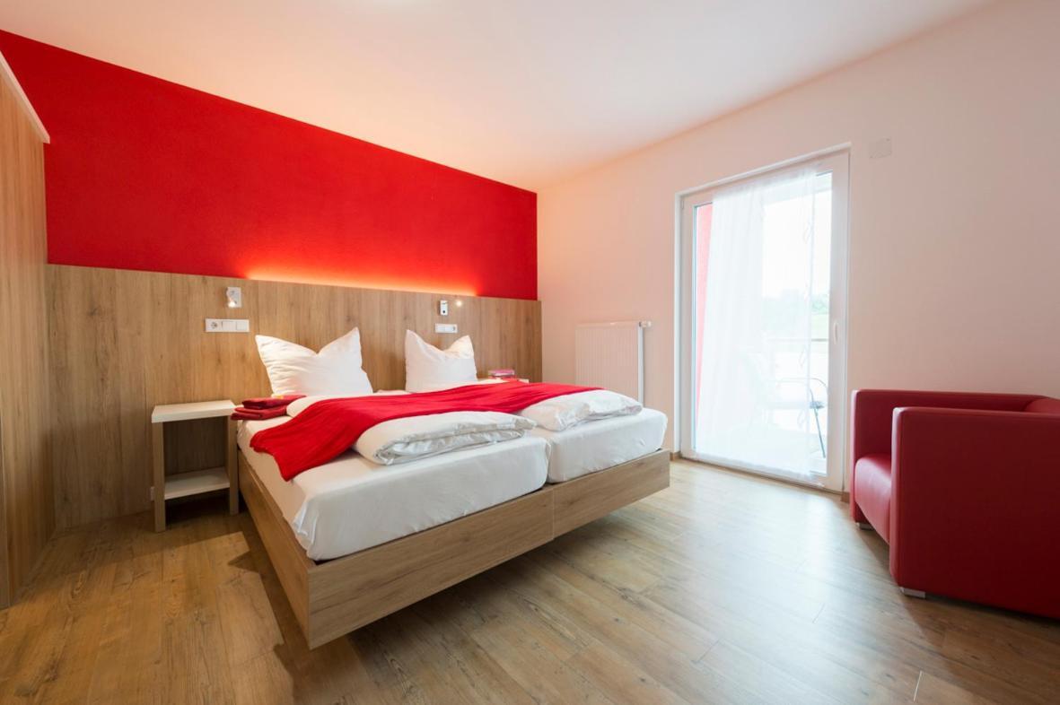 Hofmann'S Apartements & Ferienwohnungen Oberdachstetten Ngoại thất bức ảnh