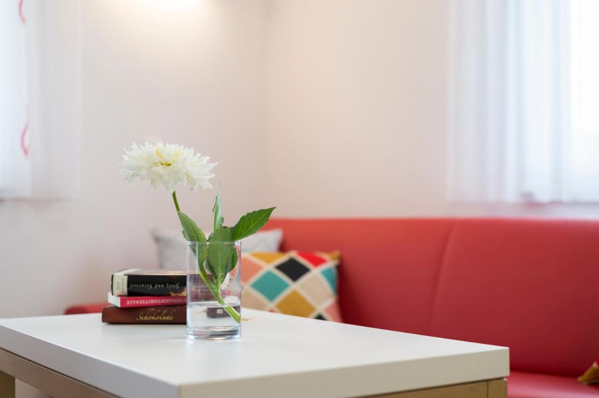 Hofmann'S Apartements & Ferienwohnungen Oberdachstetten Ngoại thất bức ảnh
